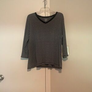 Women’s Venezia 3/4 length sleeve shirt size 18/20